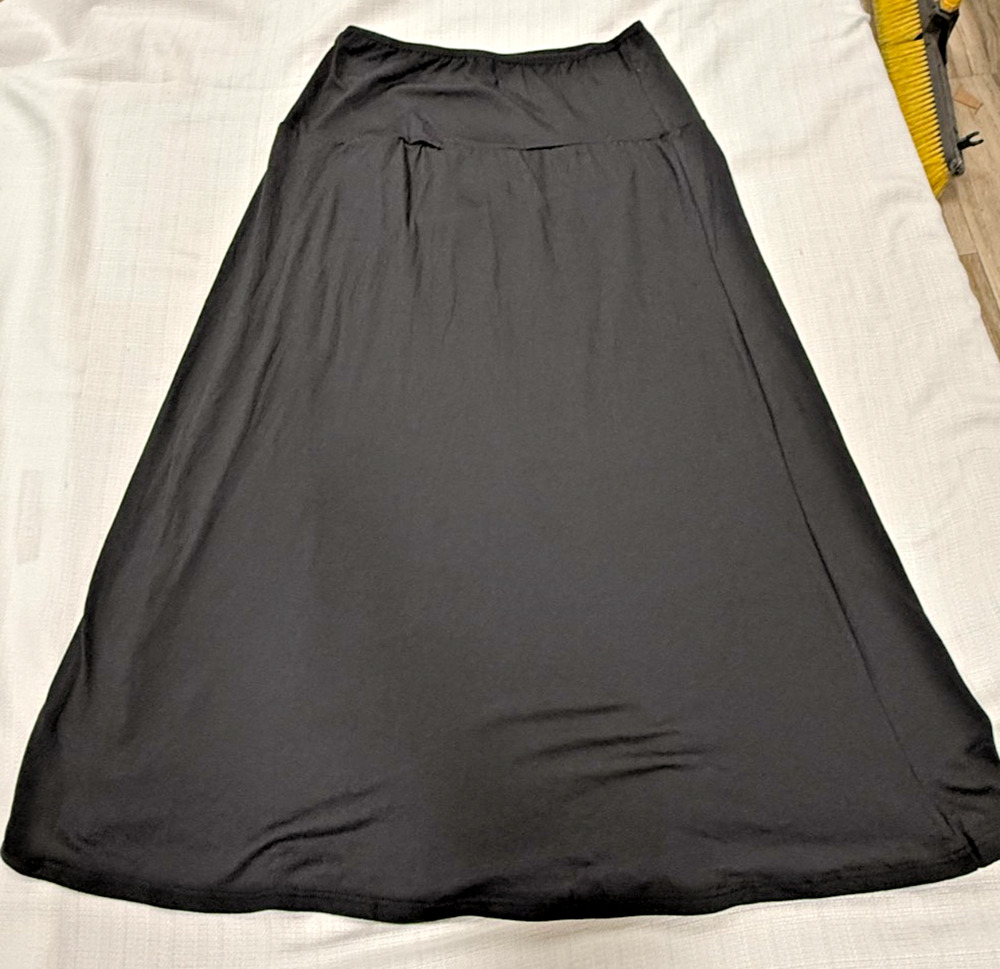 24seven Comfort Apparel Black A-Line Midi Skirt Women's Petite Small PS NWT